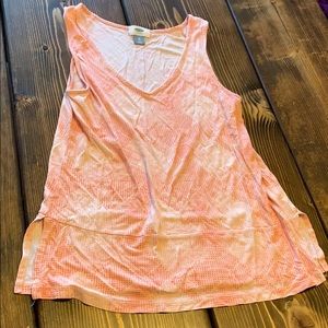 Old navy orange geometric patterned top